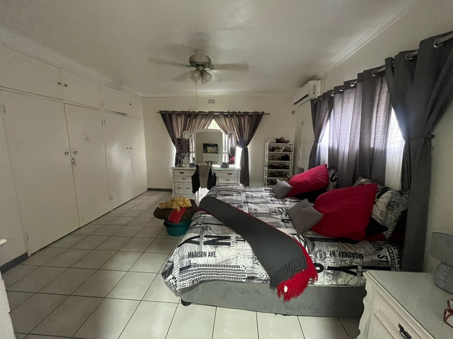 4 Bedroom Property for Sale in Protea Park North West